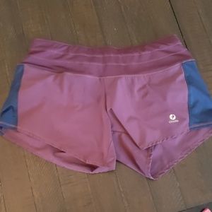 Oiselle Toolbelt Roga Shorts